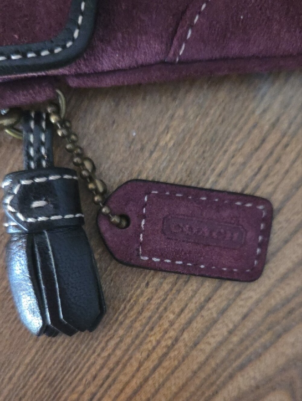 Y2k Coach Suede Wristlet Clutch in Deep Plum - Picture 2 of 7